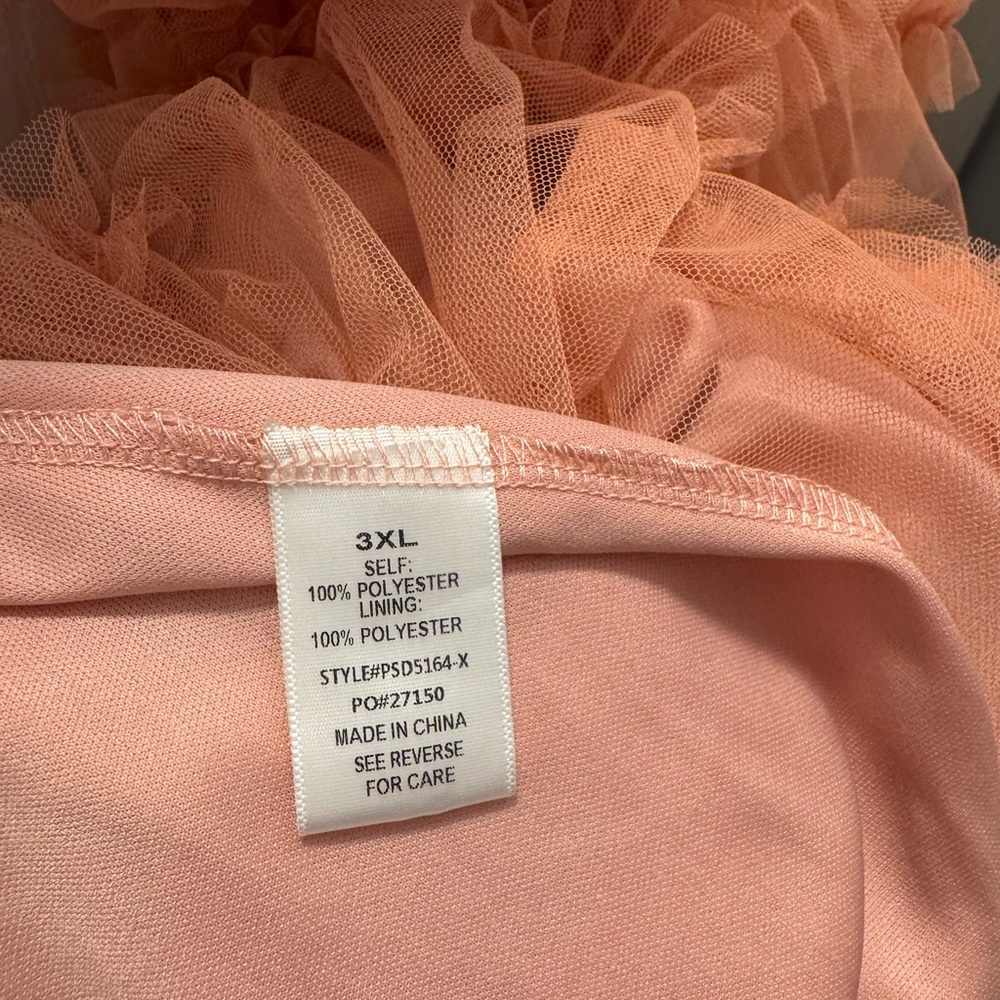 Stunning Polygram Peach Ruffled Dress - Picture 6 of 8